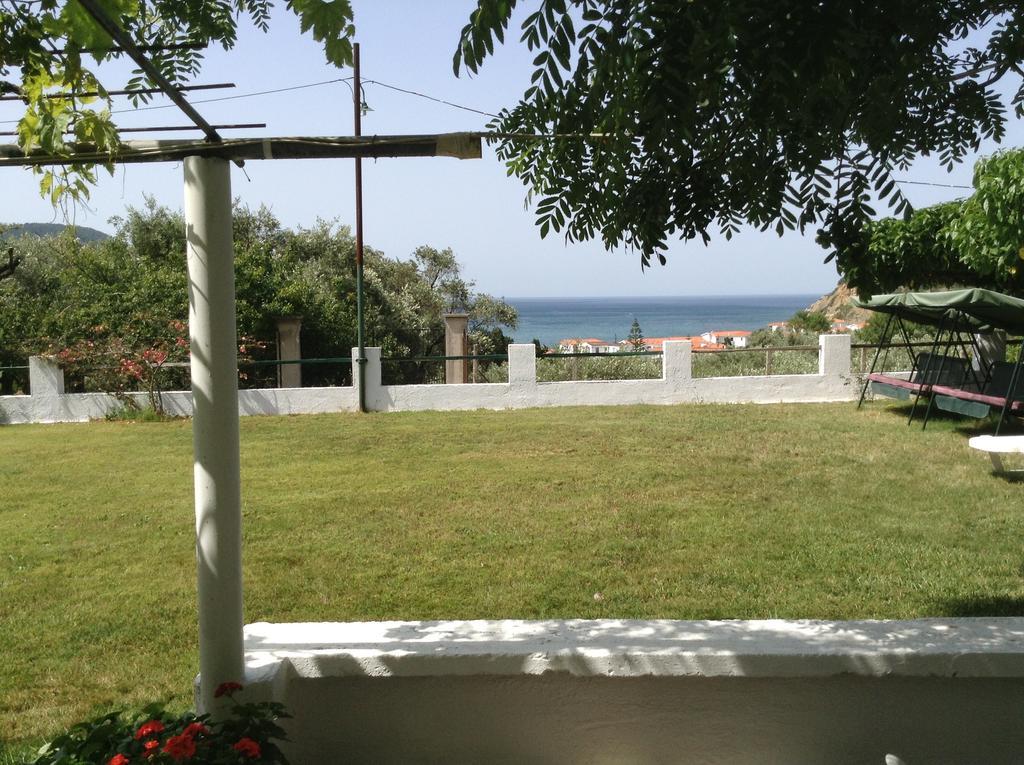 Filoxenia Apartment Skopelos Town Exterior photo