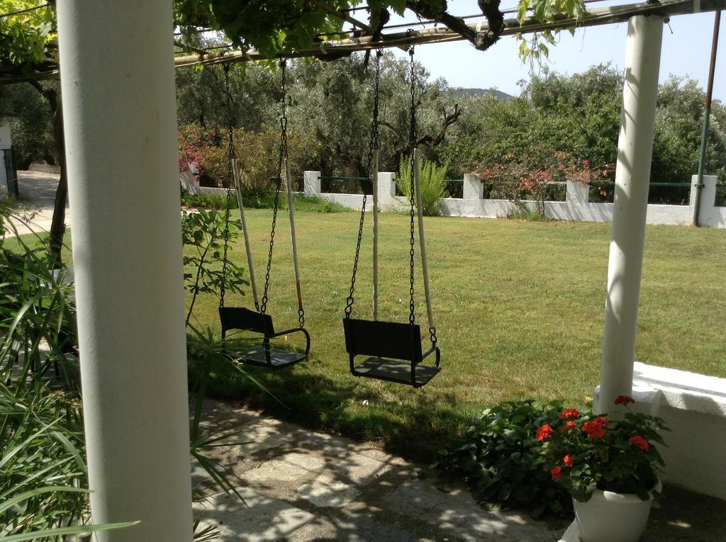 Filoxenia Apartment Skopelos Town Exterior photo