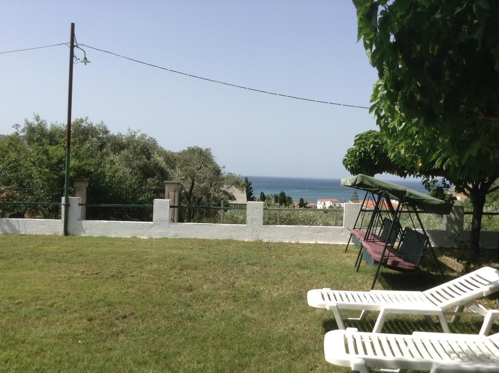 Filoxenia Apartment Skopelos Town Exterior photo