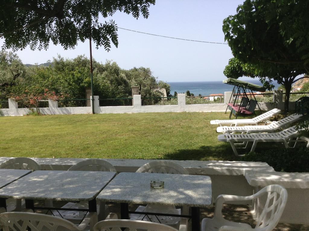 Filoxenia Apartment Skopelos Town Exterior photo