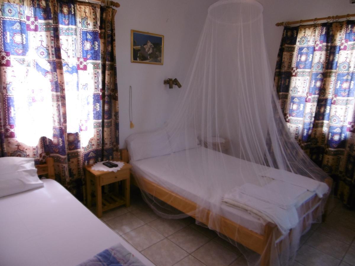 Filoxenia Apartment Skopelos Town Exterior photo
